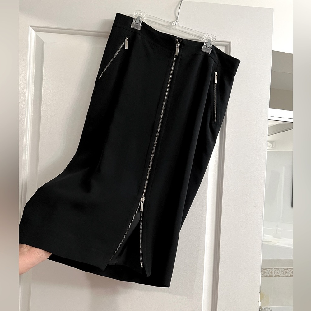 💋 Stylish, Classy and very Sexy Skirt